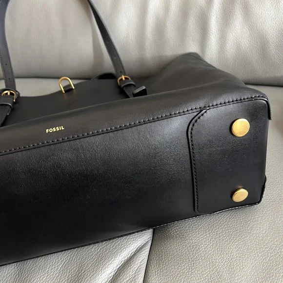 FOSSIL Kier Cactus Leather Tote - www.disolcolor.com